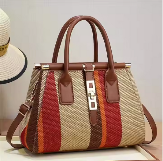 Women's fashionable daily usable handbags, crossbody bags, shoulder bags.