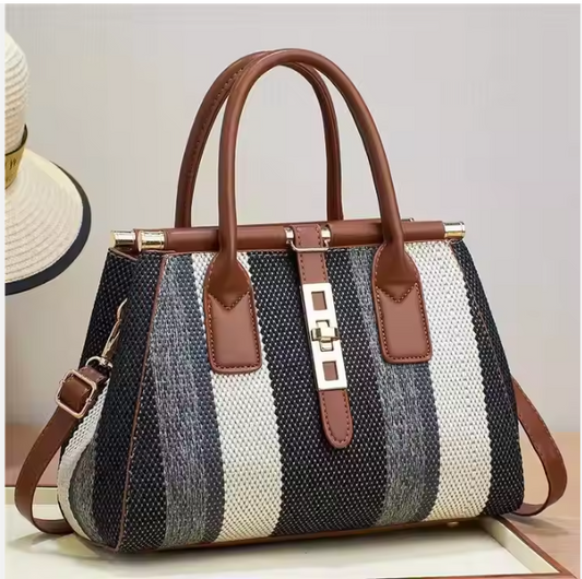 Women's fashionable daily usable handbags, crossbody bags, shoulder bags.